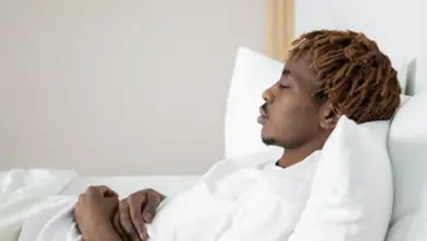 Como dormir após uma cirurgia de ombro