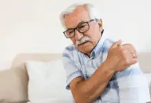 Dor no ombro esquerdo pode ser infarto