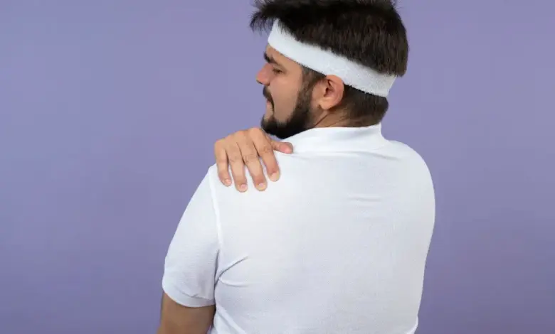Quando a dor no ombro esquerdo é preocupante