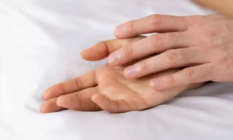 Tendinite no ombro causa dormência nas mãos