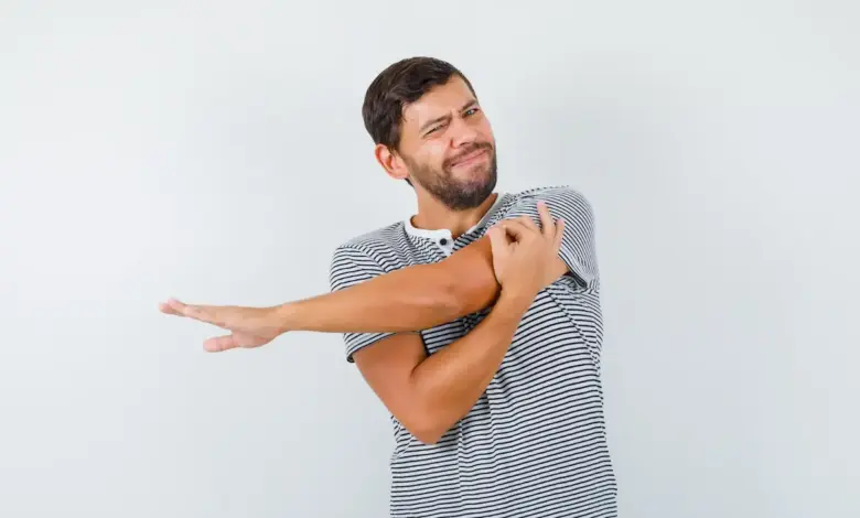 Não consigo esticar o cotovelo depois de uma queda